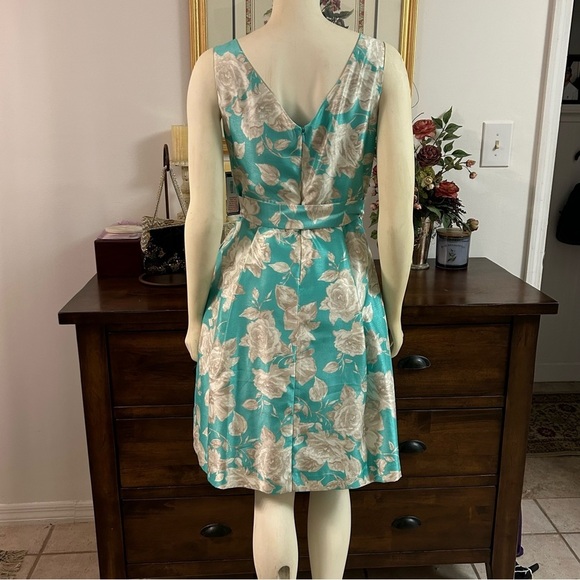 JESSICA HOWARD Women’s Floral Special Occasion Dress Size 14 - Picture 3 of 16